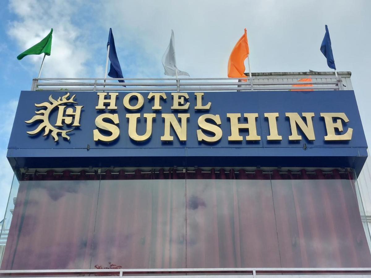 Hotel Sunshine & Restaurant Purnia Extérieur photo