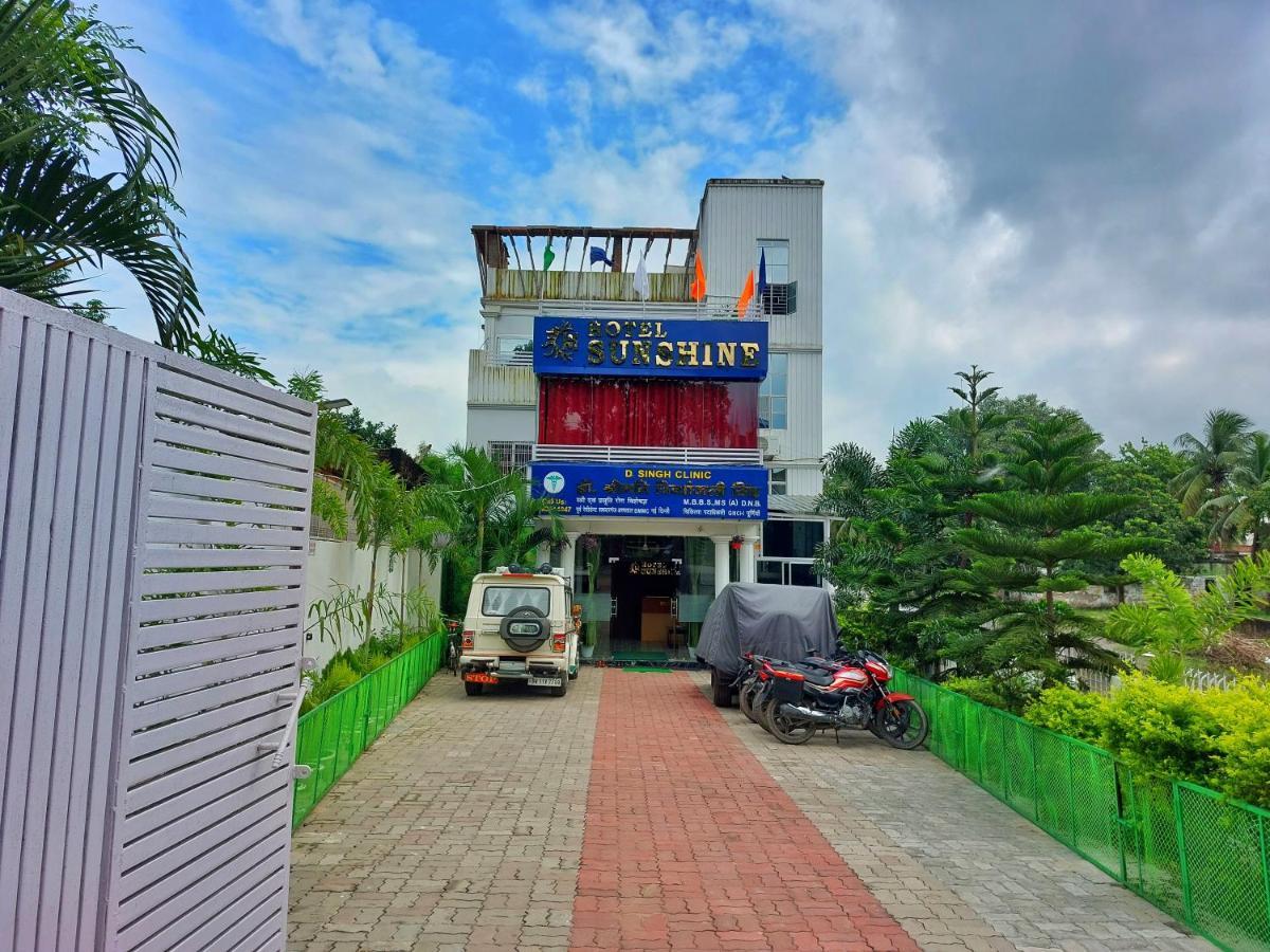 Hotel Sunshine & Restaurant Purnia Extérieur photo