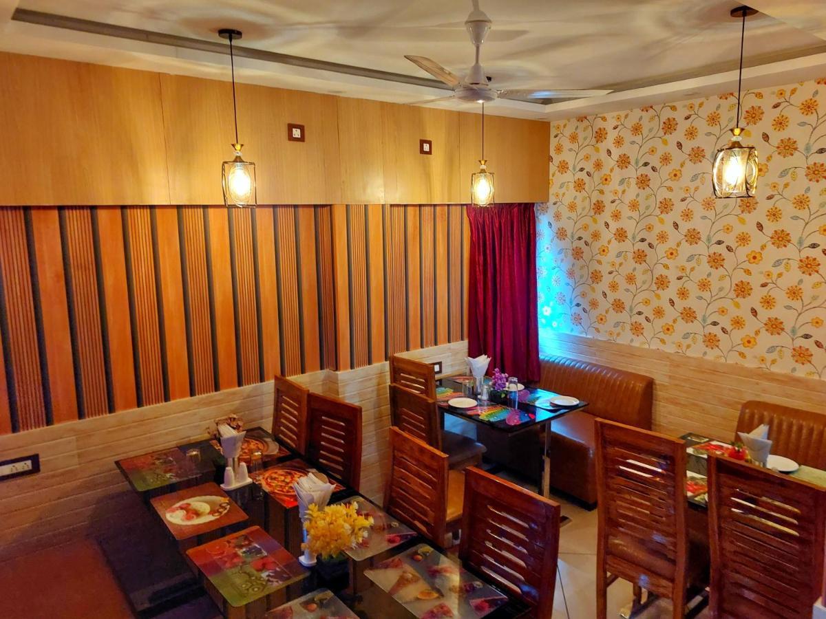 Hotel Sunshine & Restaurant Purnia Extérieur photo