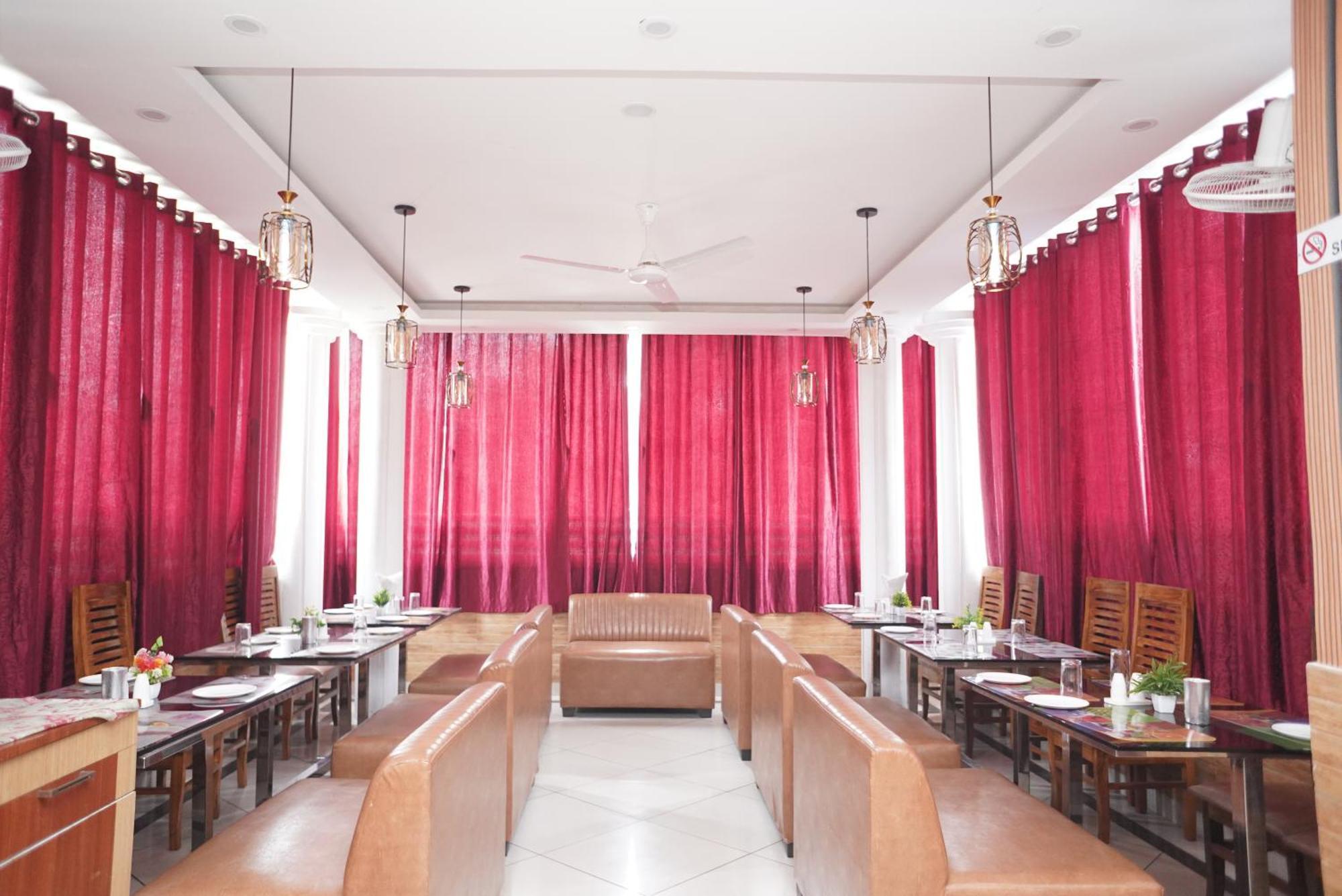 Hotel Sunshine & Restaurant Purnia Extérieur photo